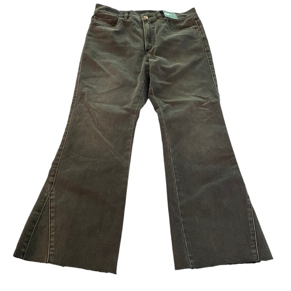 Express NWT High Waisted Cropped Flare - Picture 1 of 6